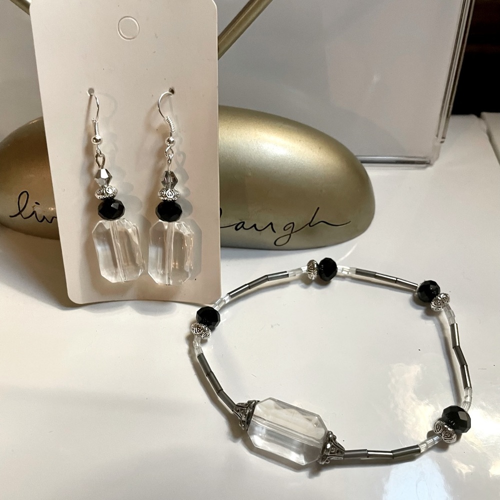 Silver Crystal Earring’s & Bracelet set